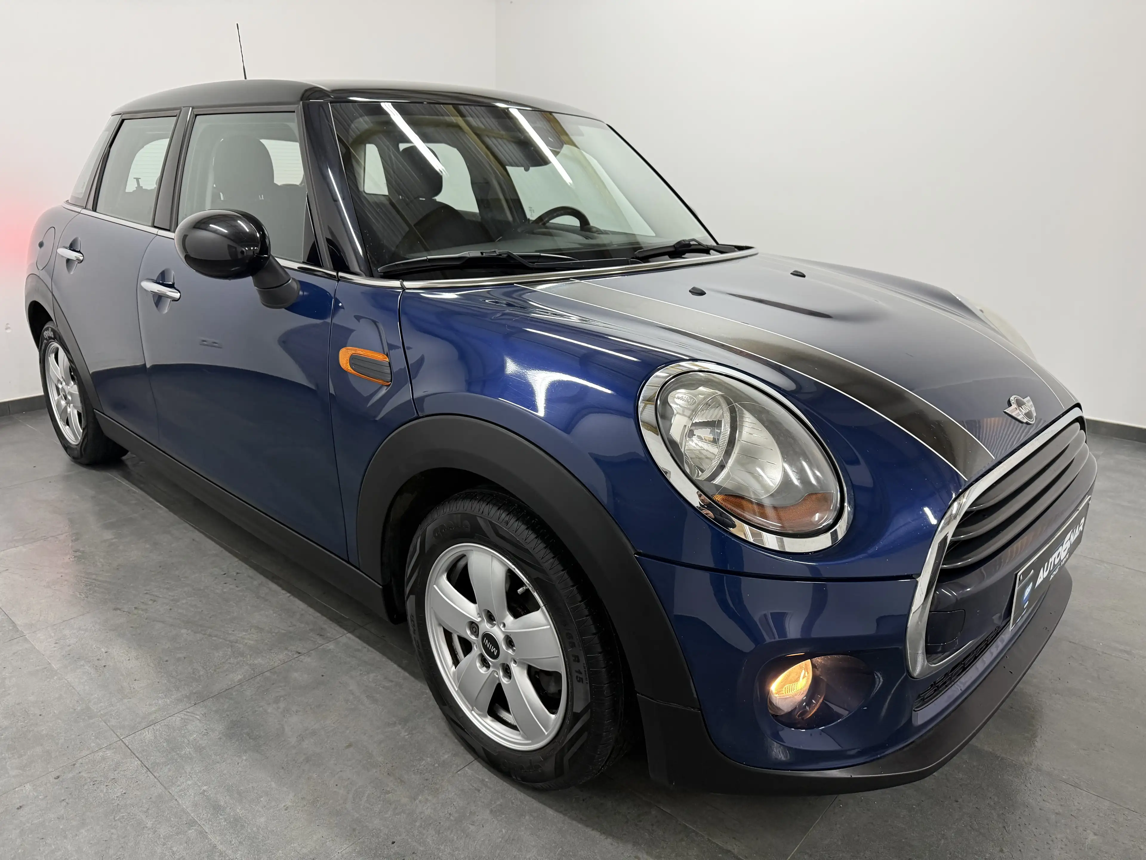 MINI Cooper D 1.5 D Cooper Euro6 - Navi - Carnet — photo 7