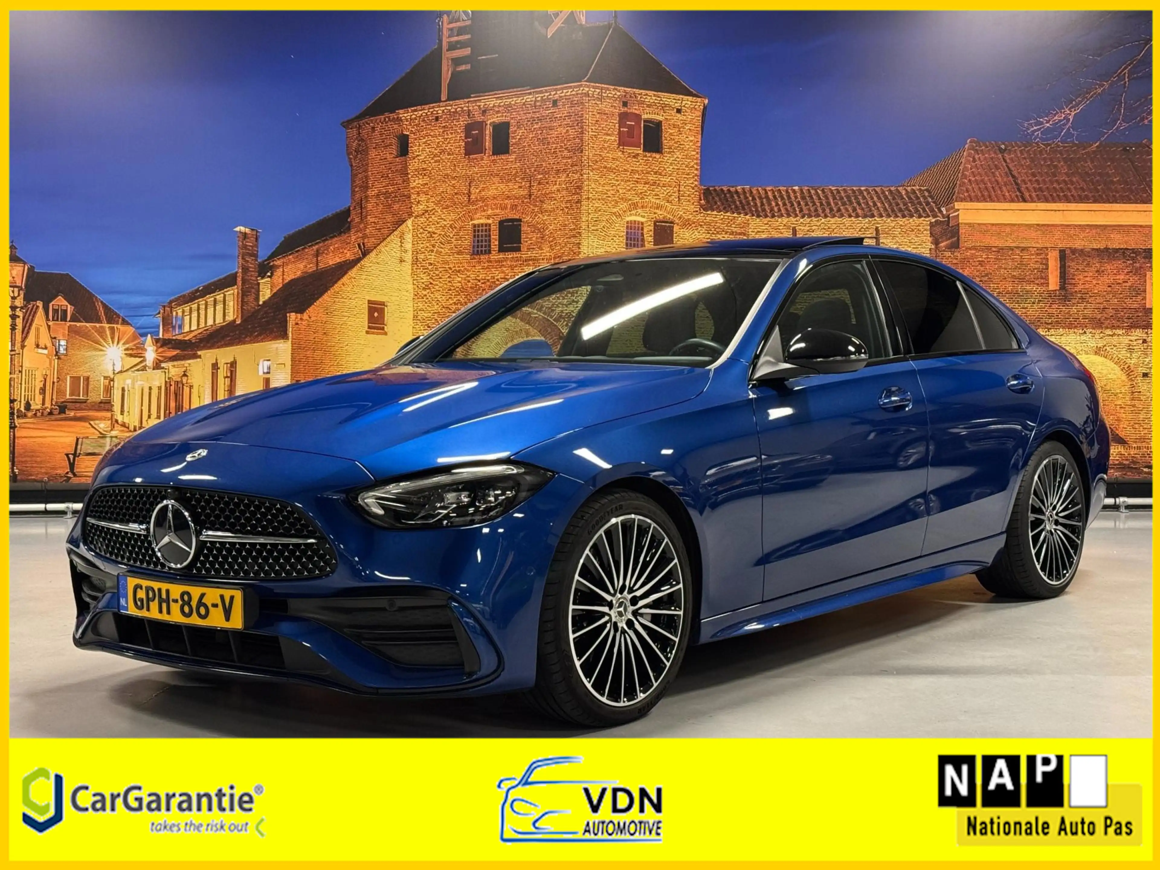 Mercedes-Benz C 300 d AMG Line Panodak Leer Camera LED