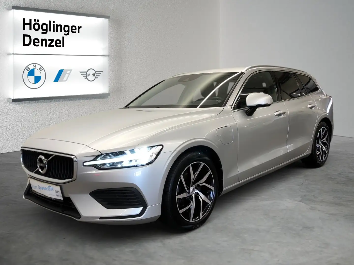 Volvo V60 V60 T8 Twin Engine PHEV Moment Argent - 2