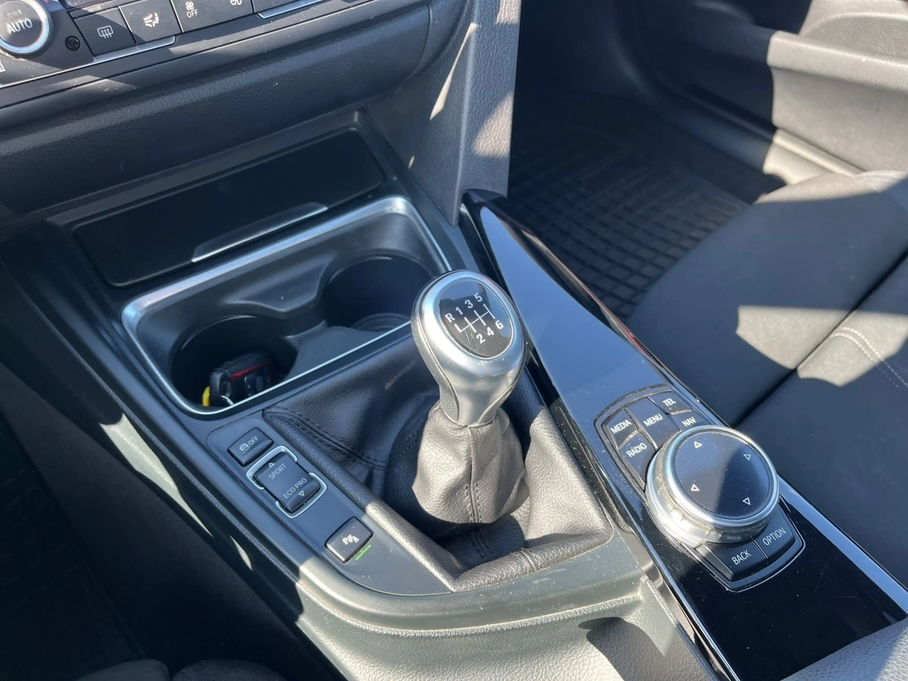 BMW 325 d Gran Turismo — photo 13