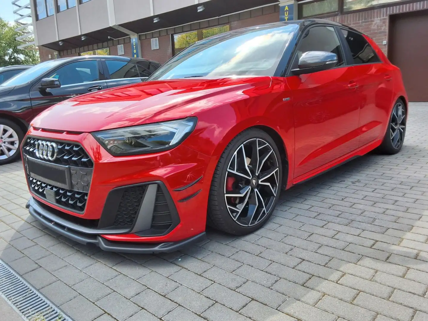 Audi A1 Sportback 30 TFSI S line Sport Rosso - 2