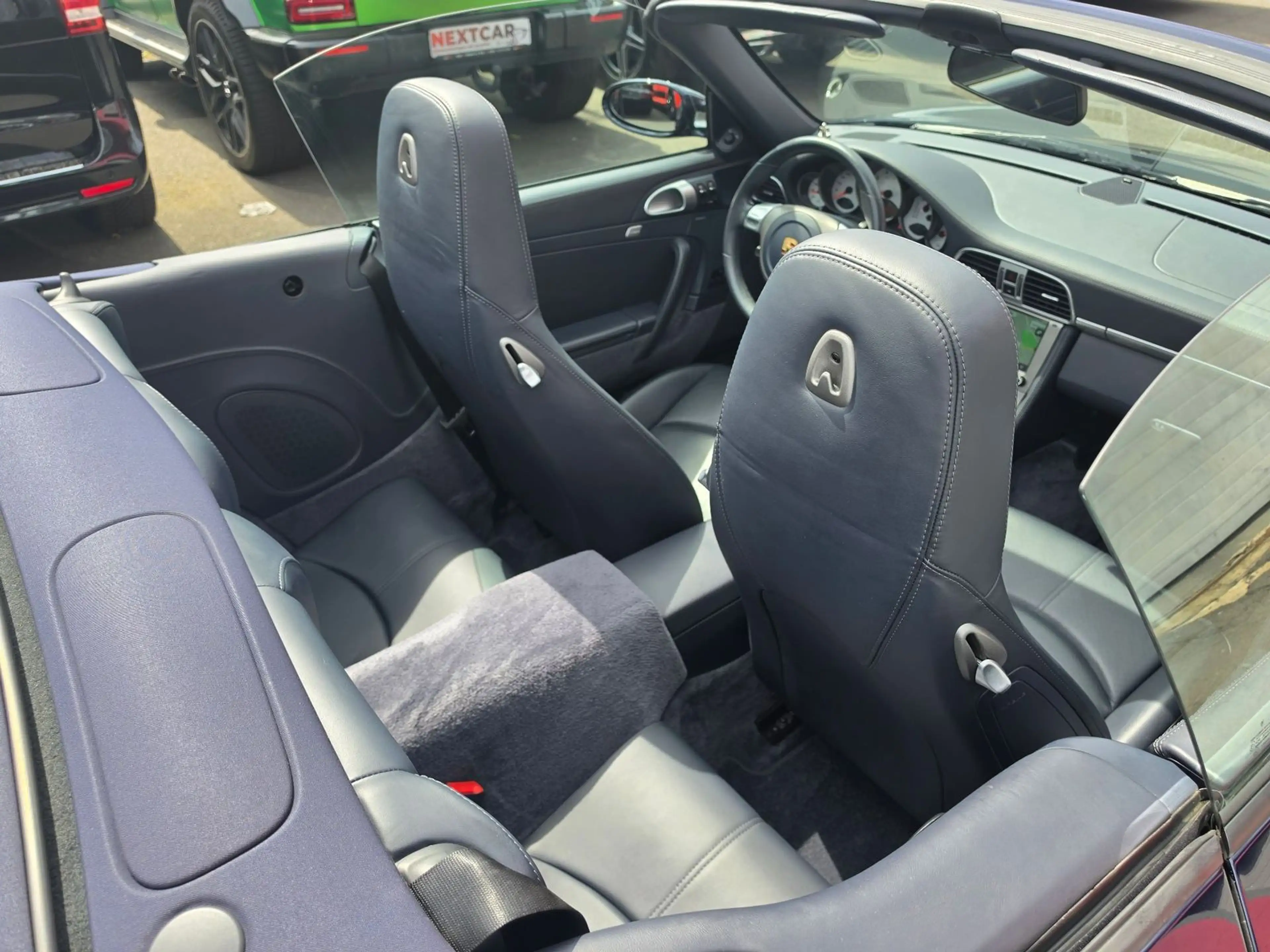 Porsche 911 Carrera S 3.8/Cabrio/Aut/PCM/Bose/Unfallfrei — photo 9