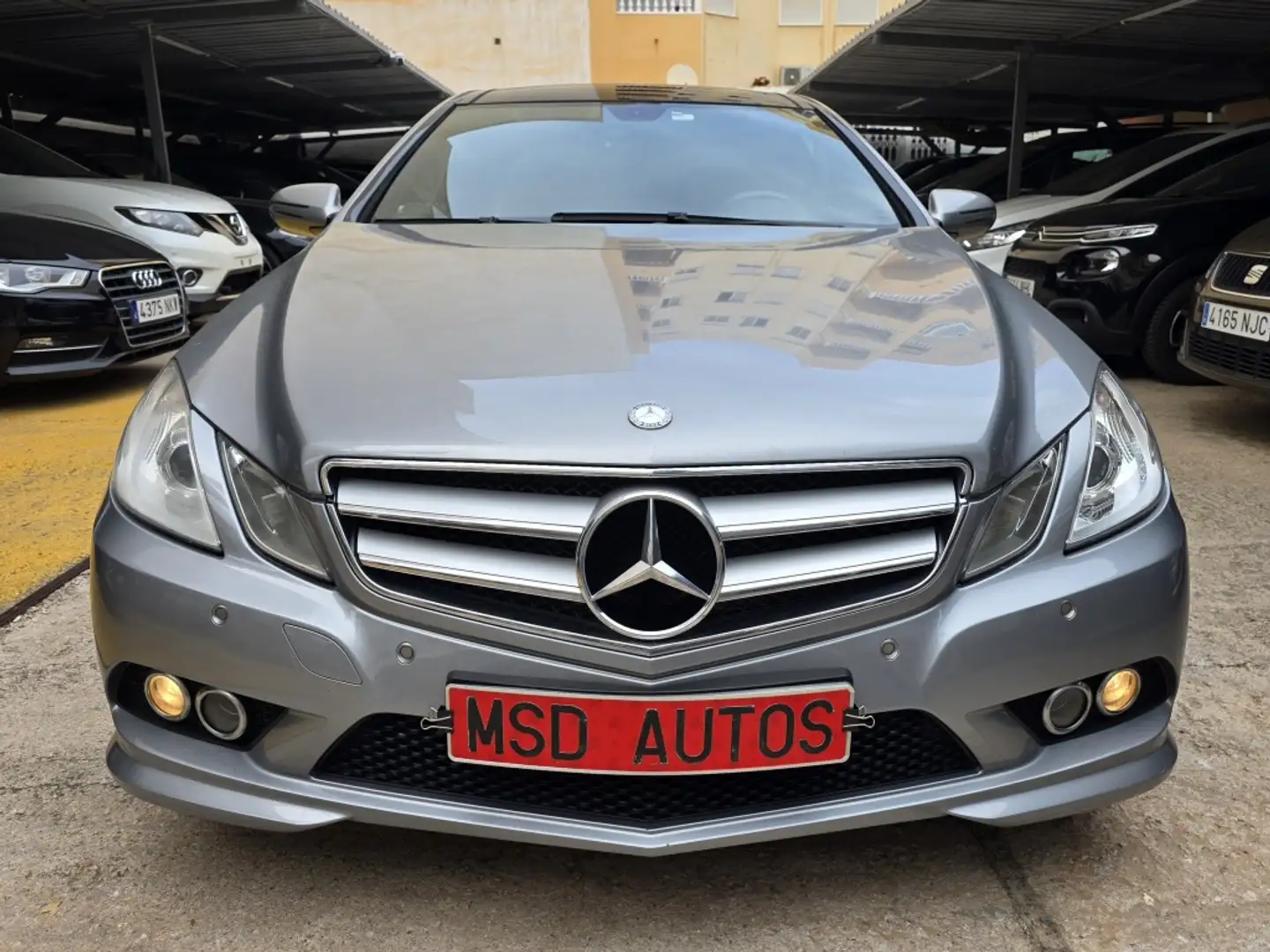 Mercedes-Benz E 250 Coupé 250CDI BE Aut. (9.75) Gris - 2