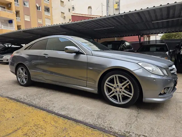 Mercedes-Benz E 250 Coupé 250CDI BE Aut. (9.75)