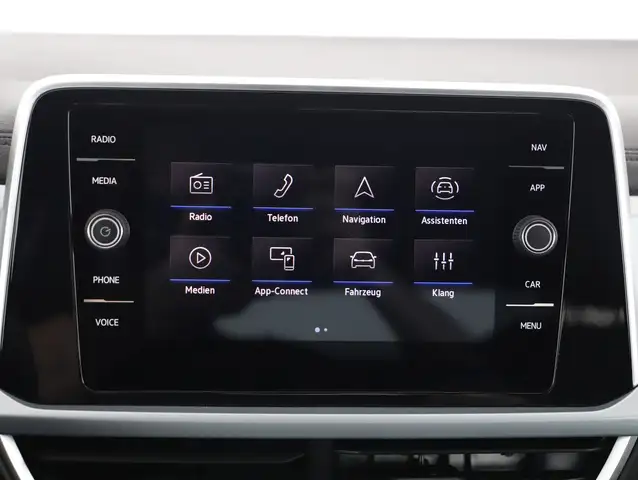 Volkswagen T-Roc view 15