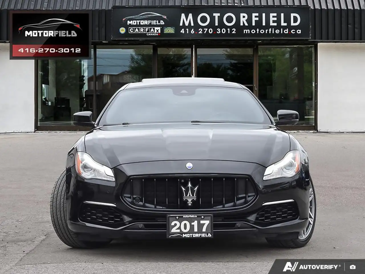 Maserati Quattroporte снимка Maserati Quattroporte