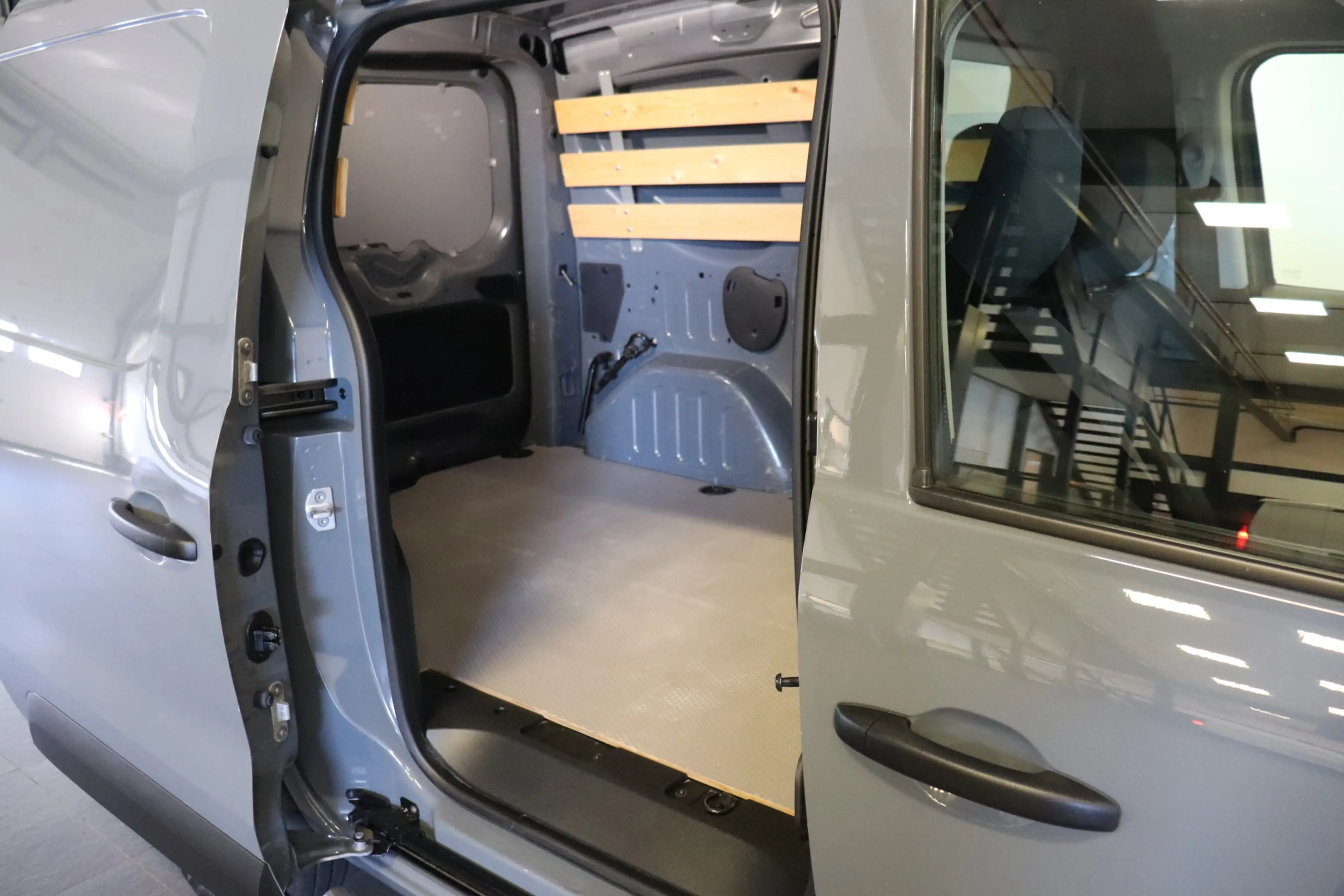 Renault Express 1.5 dCi EURO 6 - Airco - Navi - Cruise - €11.950,- — photo 12