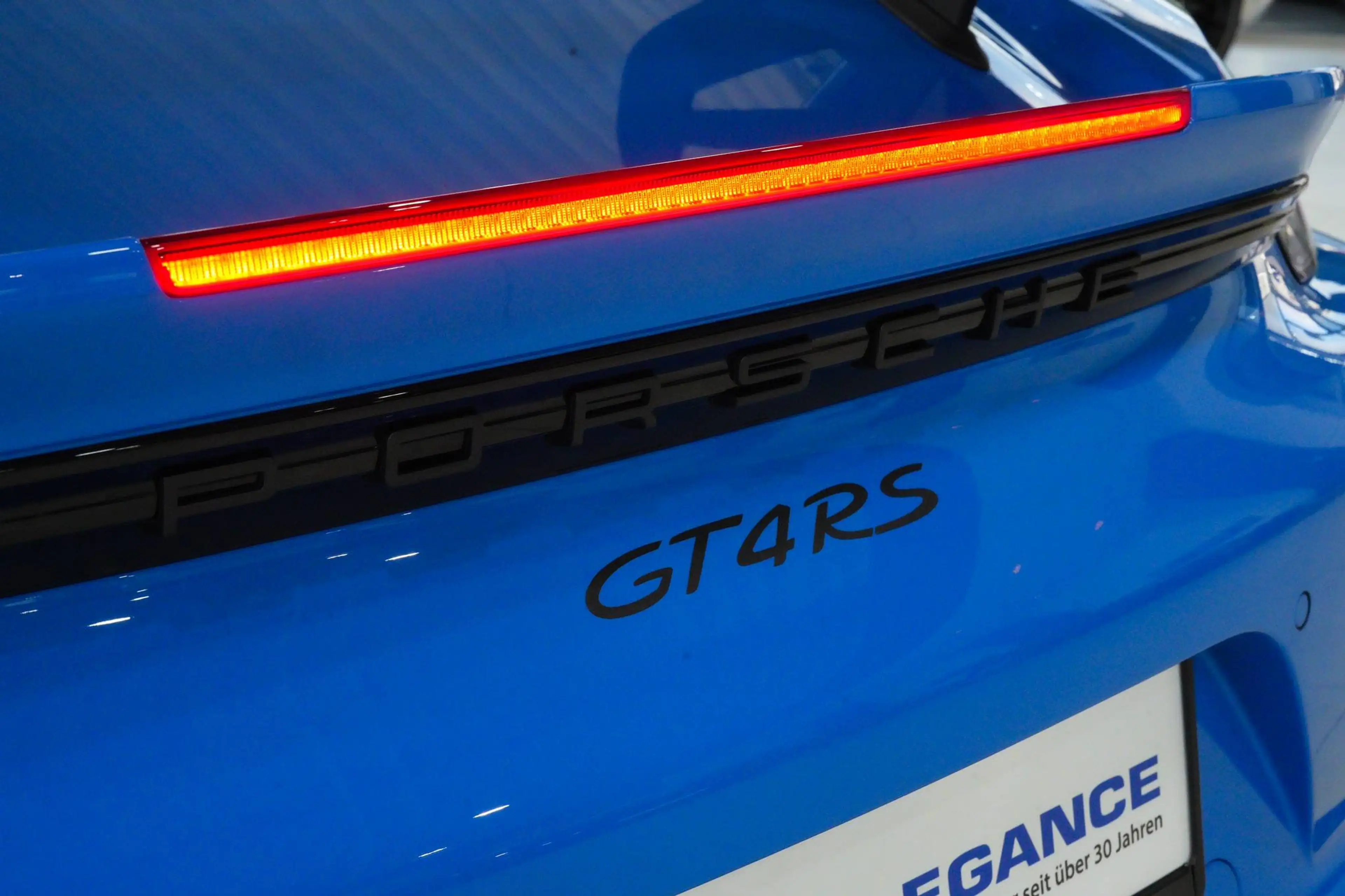 Porsche Cayman GT4 RS*SPORT-CHRONO*CARBON*LIFT*1-HD* — photo 14