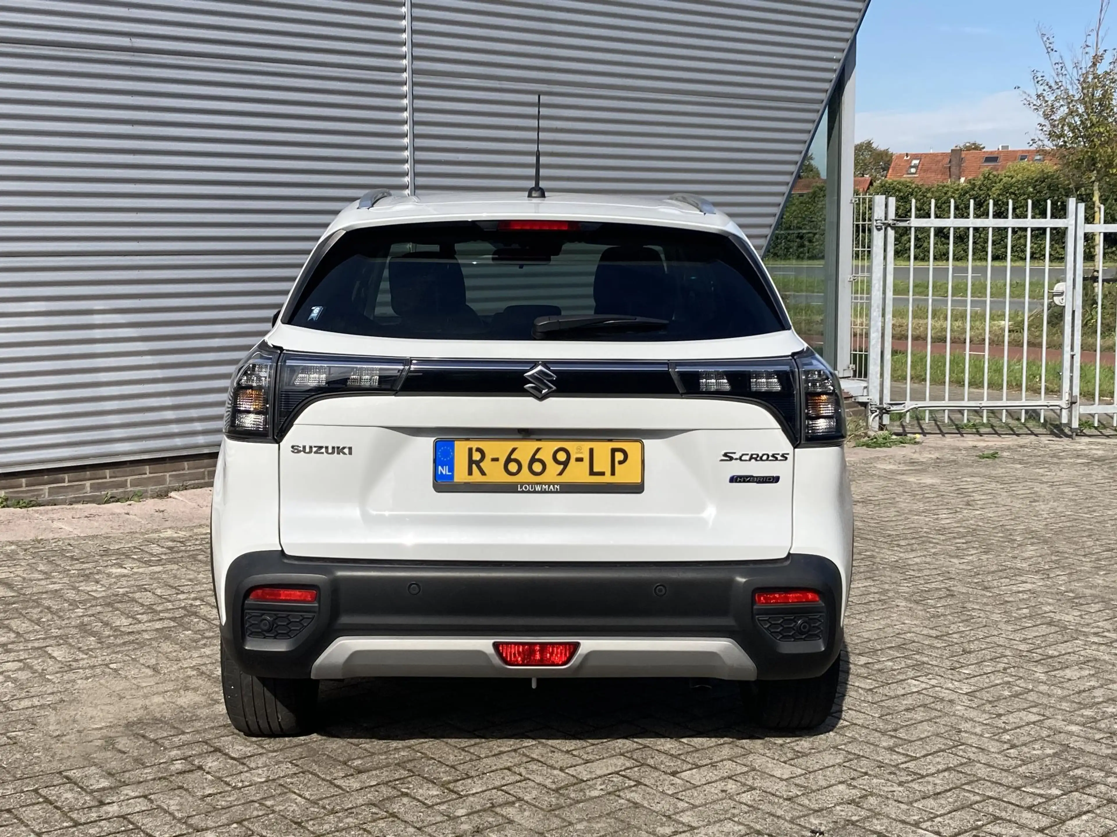Suzuki S-Cross 1.5 Hybrid Select — photo 3