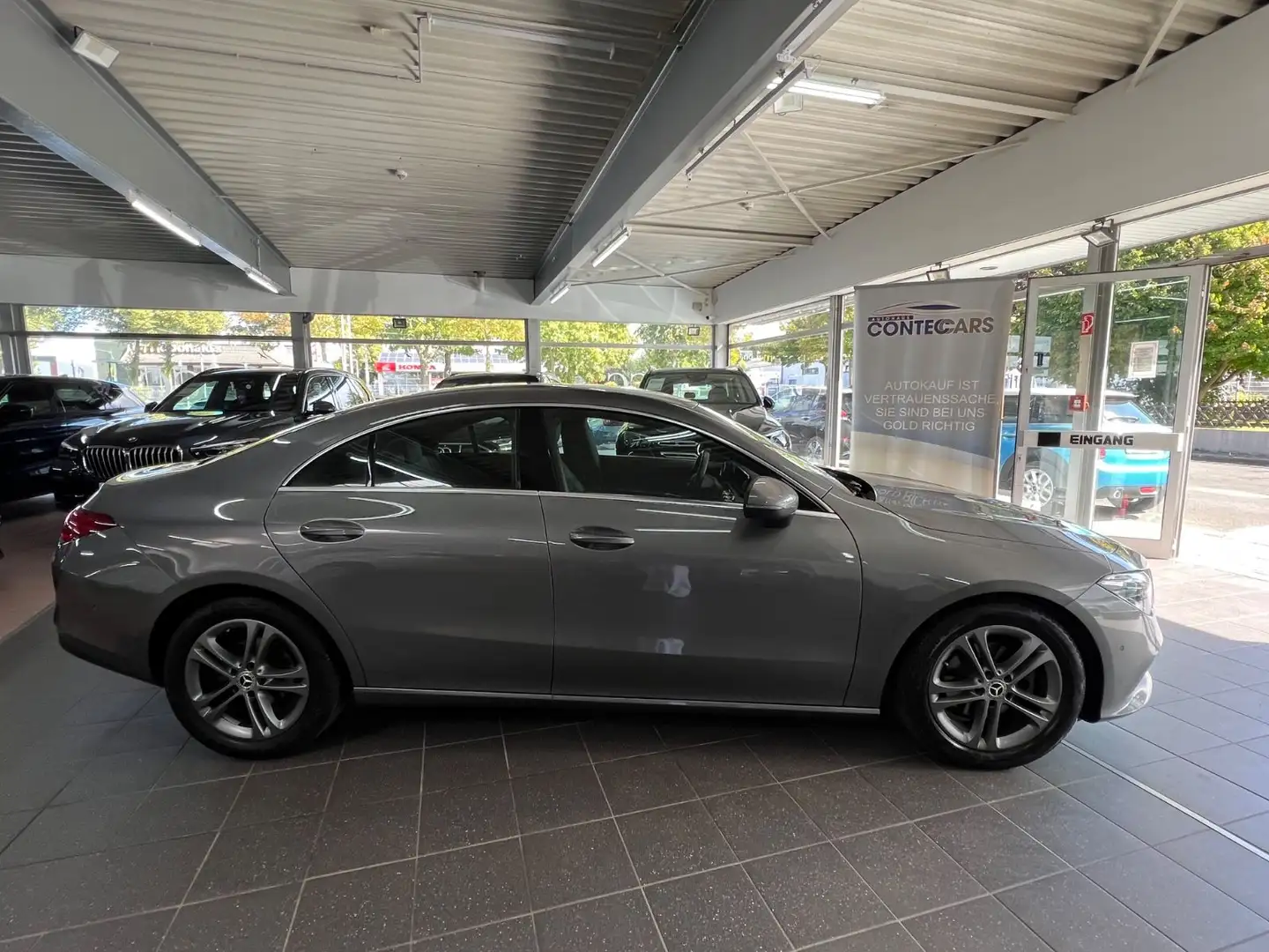 Mercedes-Benz CLA 180 d Coupé PARK+LED HIGH+Navi Gris - 1