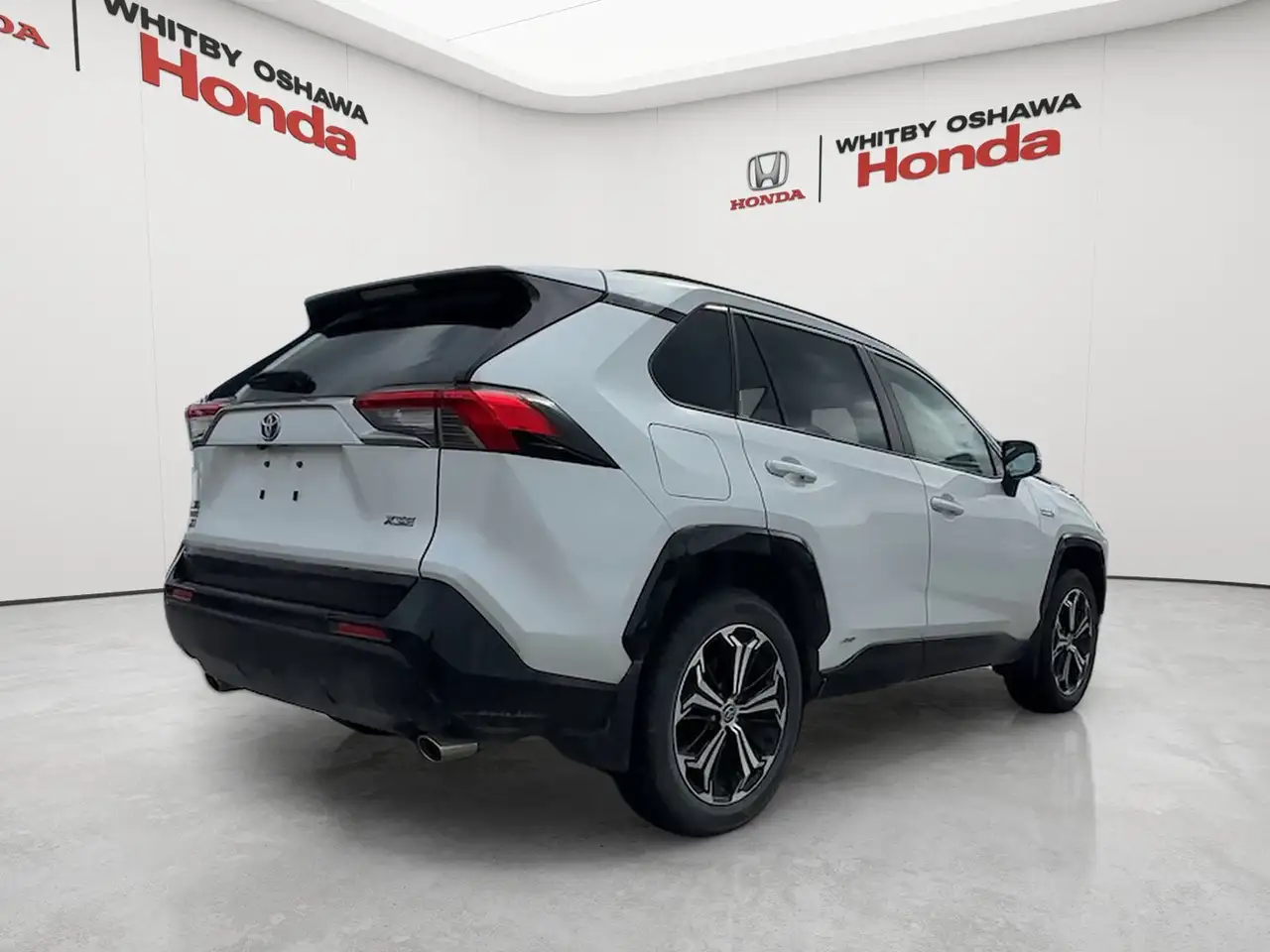 Toyota RAV 4 Prime снимка Toyota RAV 4 Prime