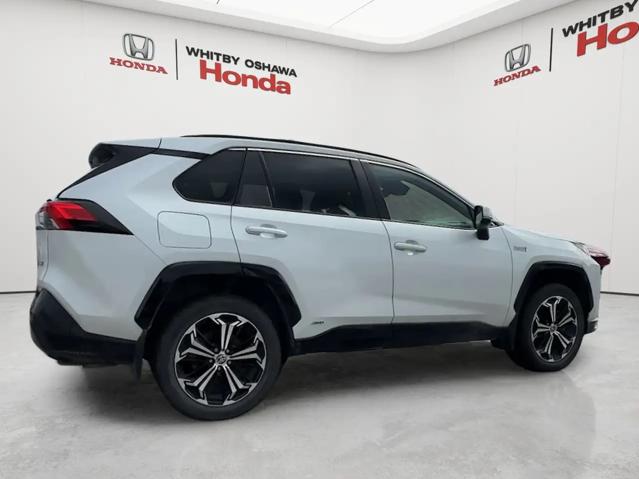Toyota RAV 4 Prime снимка Toyota RAV 4 Prime