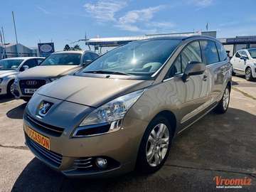 1.6 HDI 110CH PREMIUM PACK 5 PLACES / DISTRIBUTION NEUVE /PAS ADBLUE