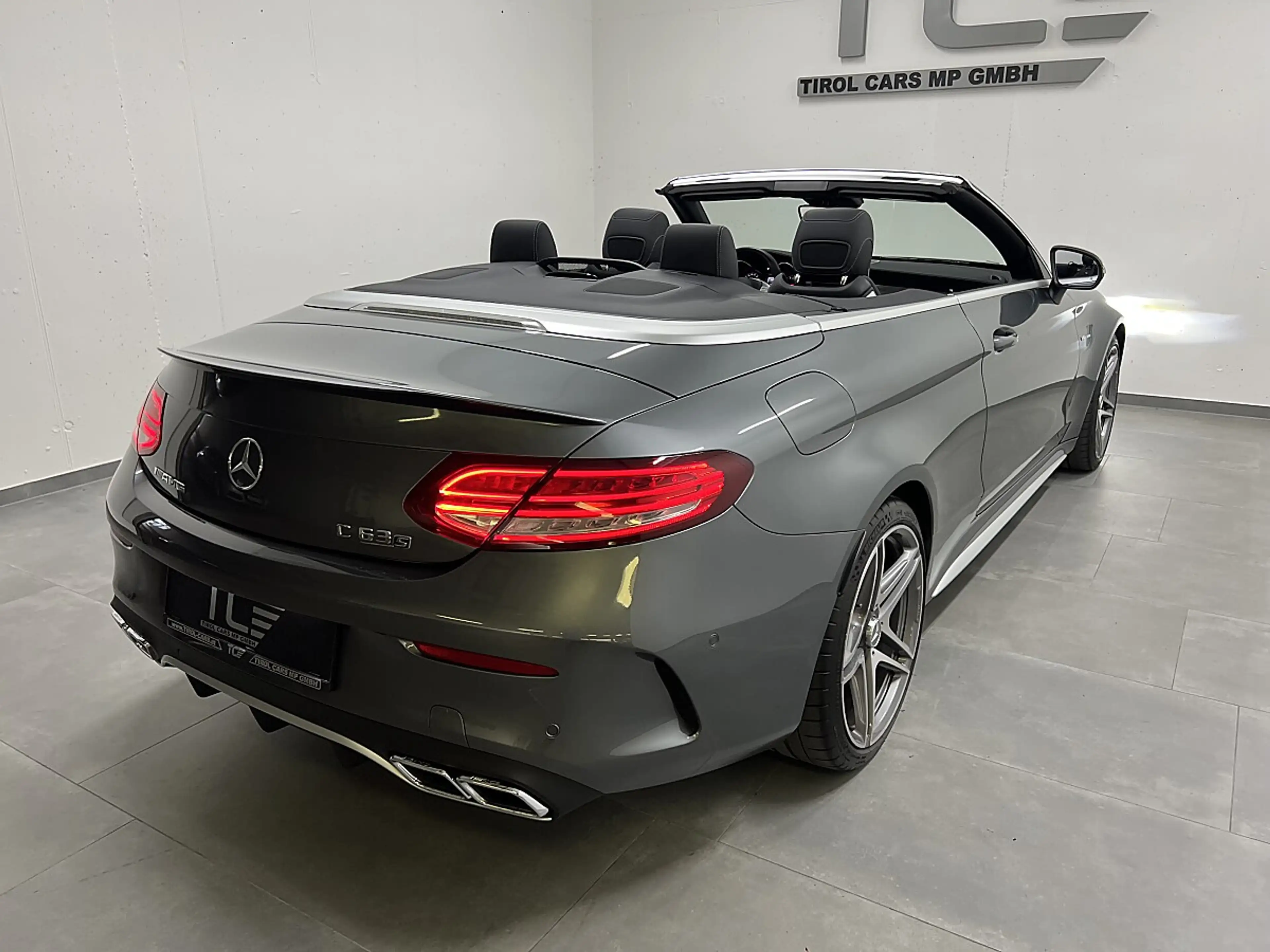 Mercedes-Benz C 63 AMG S, Carbon, Sitzbelüftung, Sportabgas, Neuwagenz... — photo 10