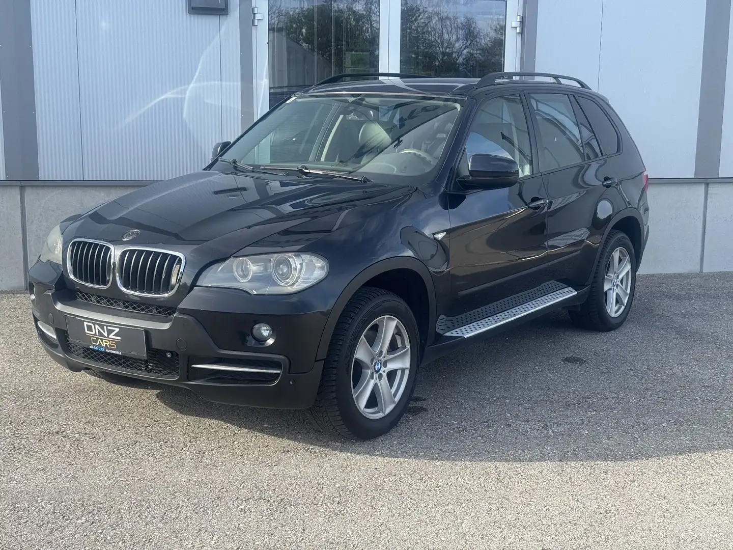 BMW X5 30d DPF xDrive Schwarz - 1