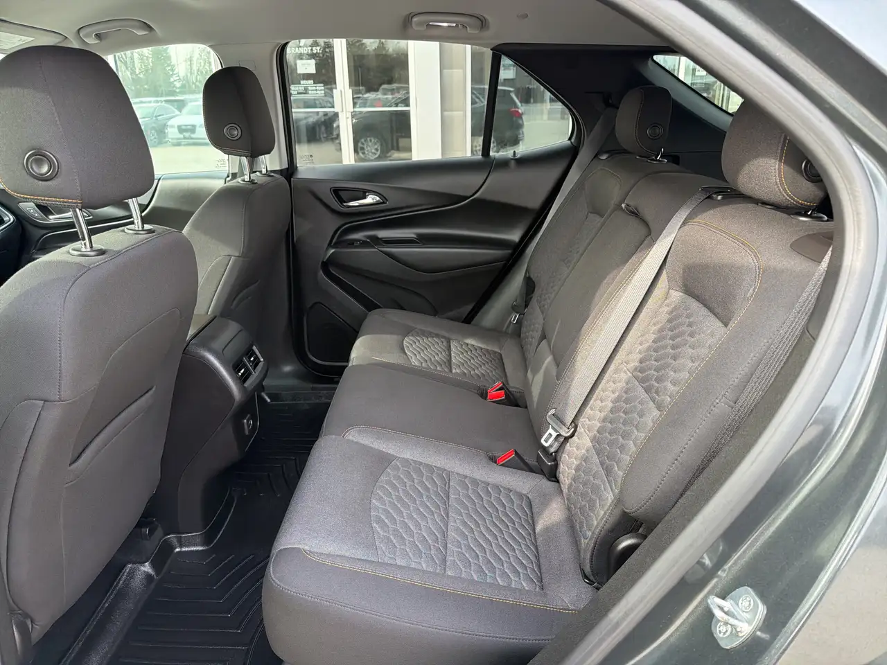 Chevrolet Equinox снимка Chevrolet Equinox