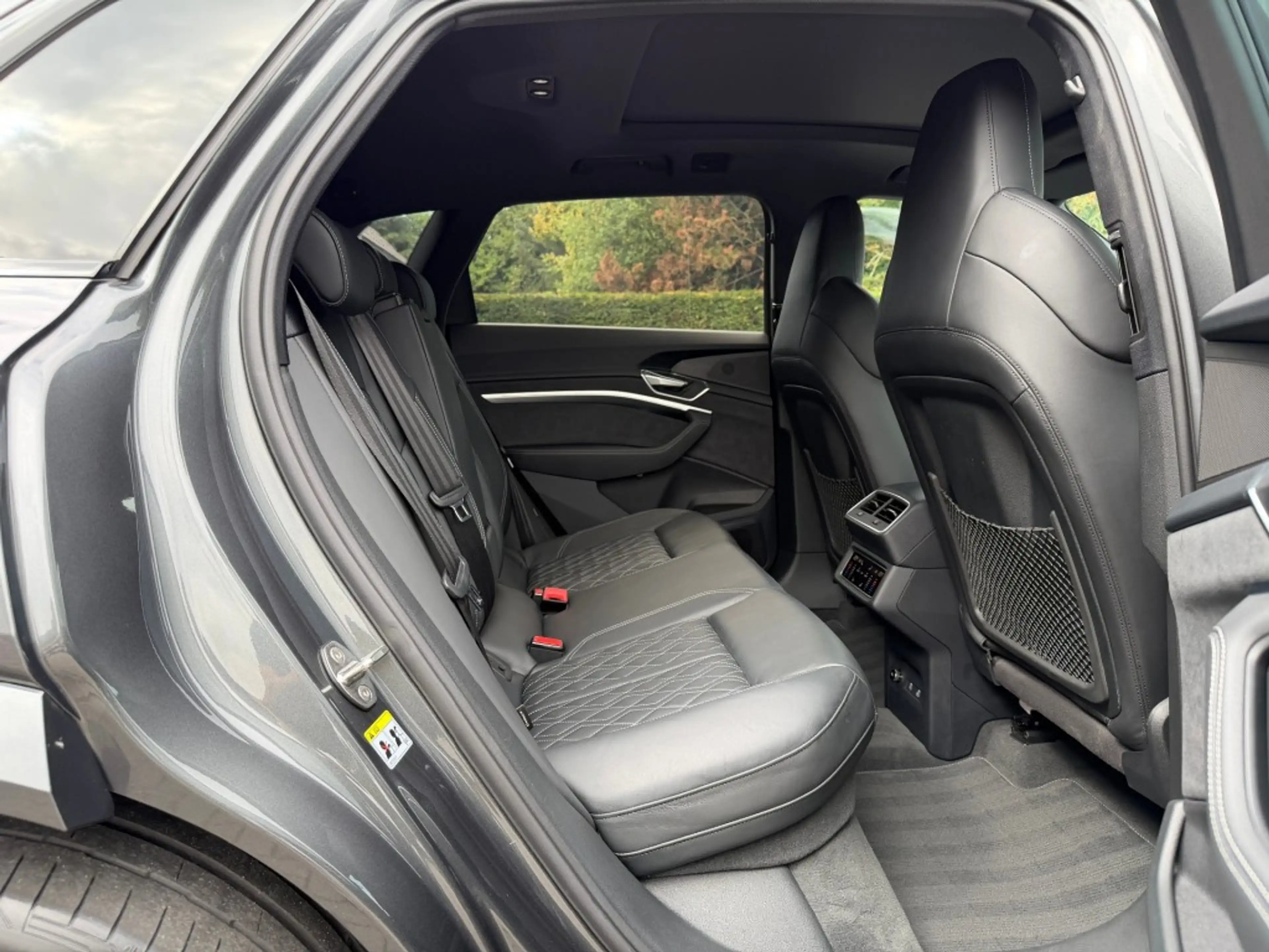 Audi e-tron S QUATTRO 95WH 503 PK PANO RS STOELEN HUD BLACK BA — photo 6