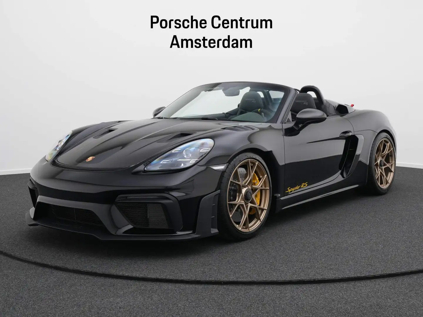 Porsche 718 Spyder RS Black - 1