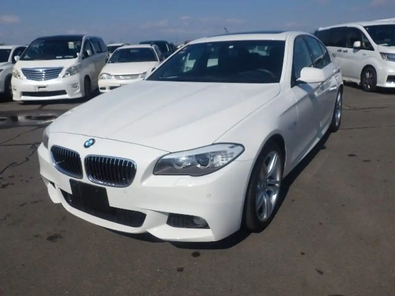 BMW 528