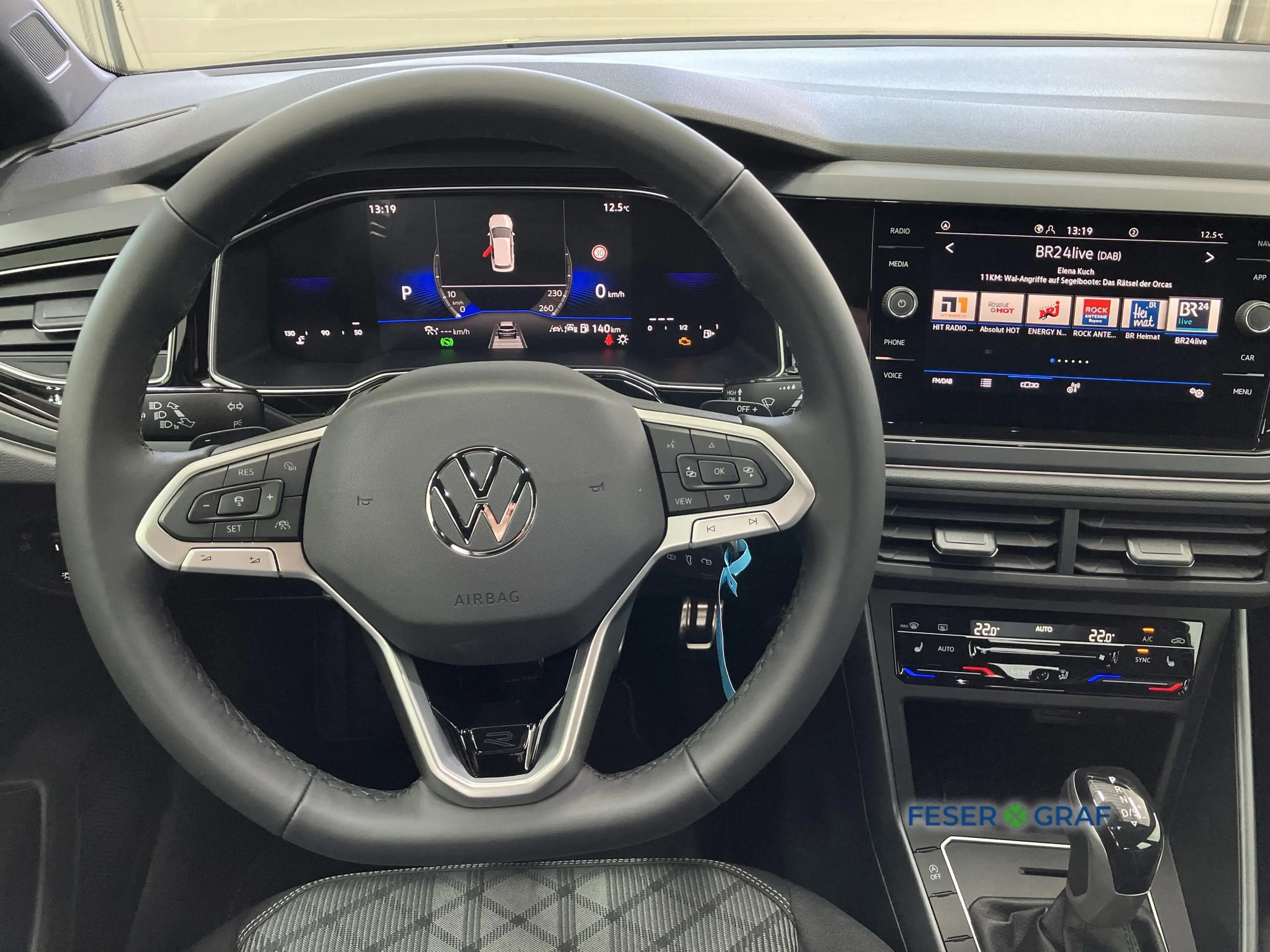 Volkswagen Taigo R-Line 1.5 TSI DSG Matrix ACC SHZ APP PDC — photo 7