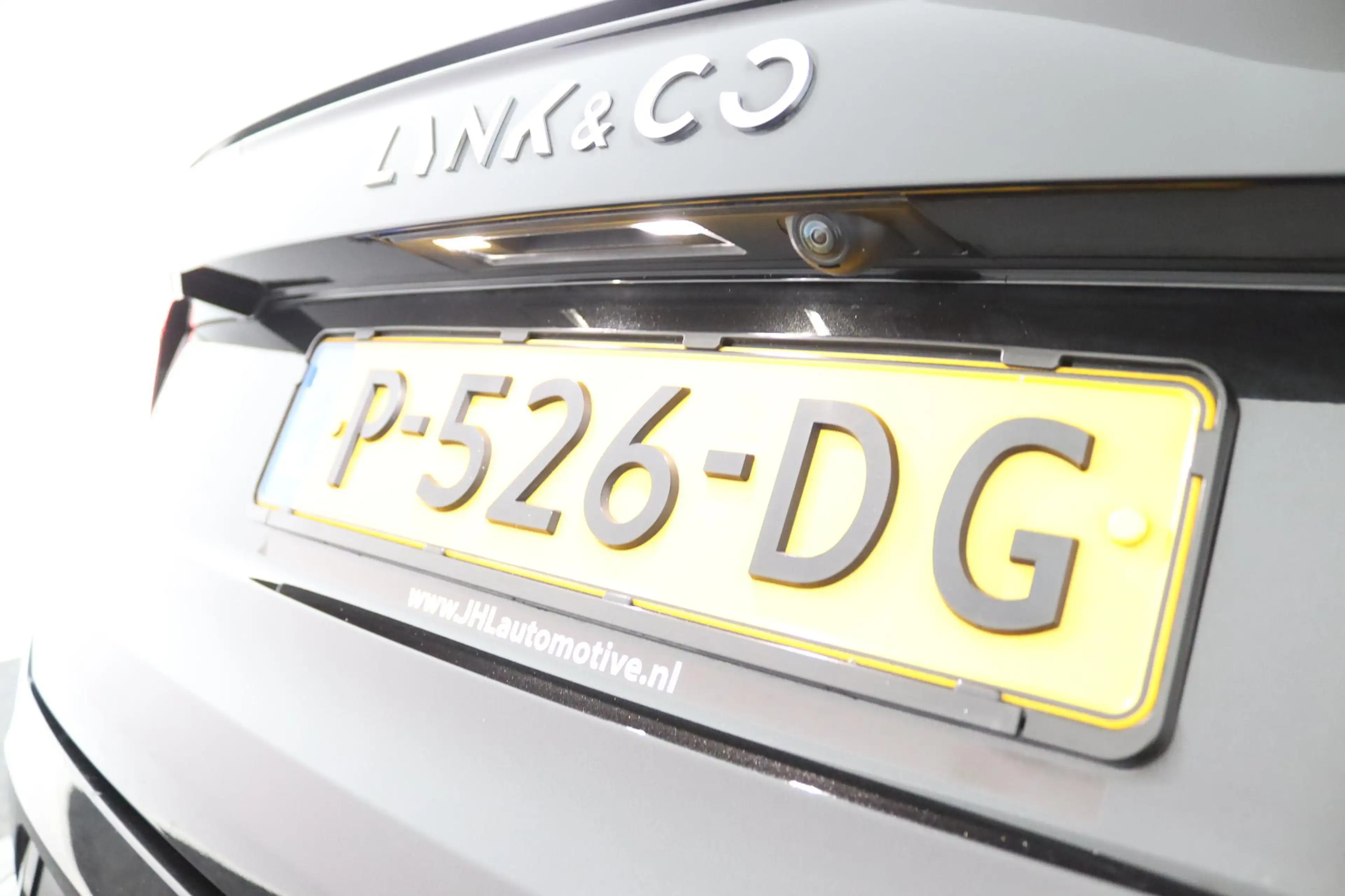 Lynk & Co 01 1.5*PLUG-IN*NAVI*PANO*CAM*ACC*CARPLAY*ECC*LED* — photo 46