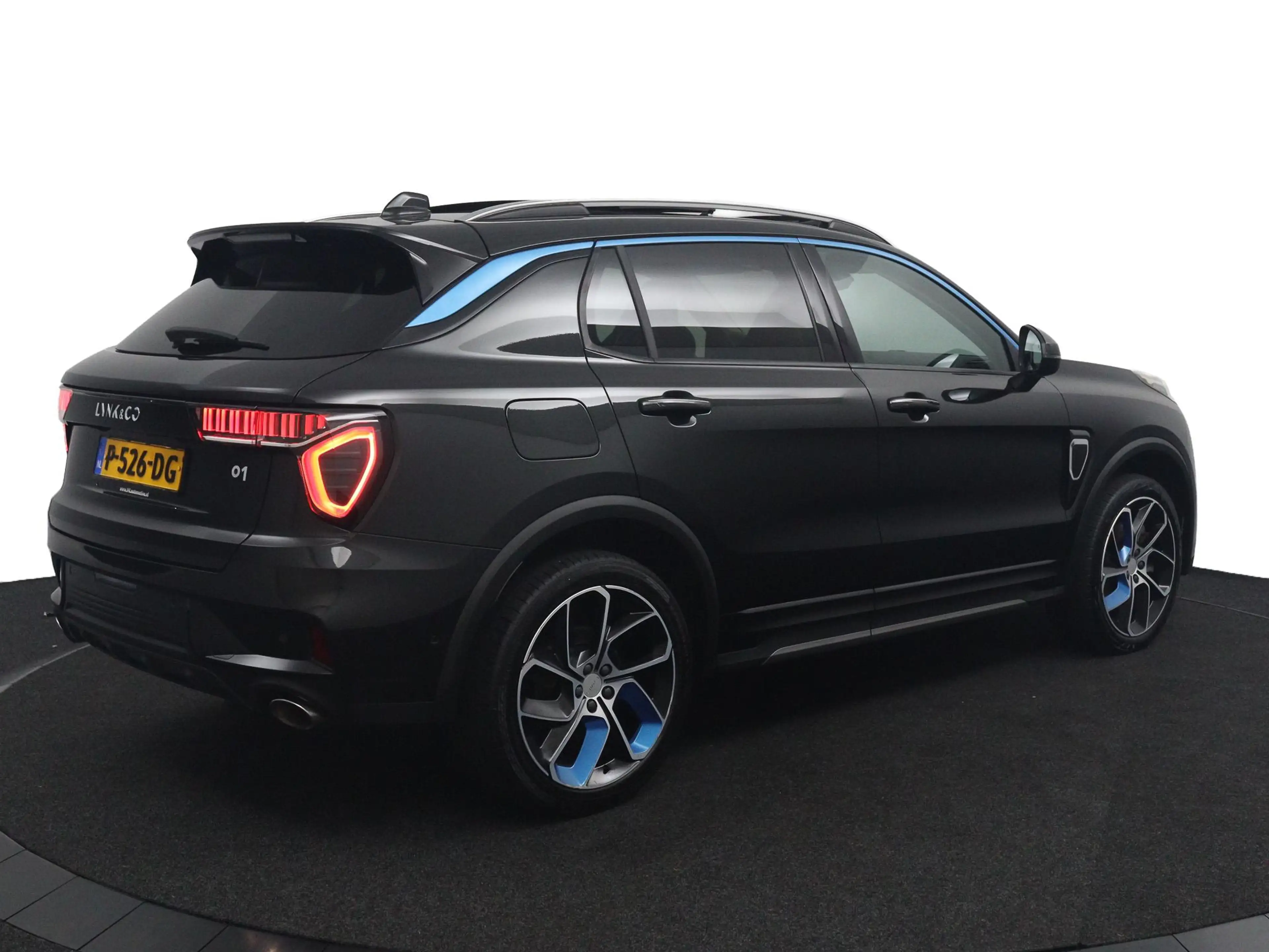 Lynk & Co 01 1.5*PLUG-IN*NAVI*PANO*CAM*ACC*CARPLAY*ECC*LED* — photo 12