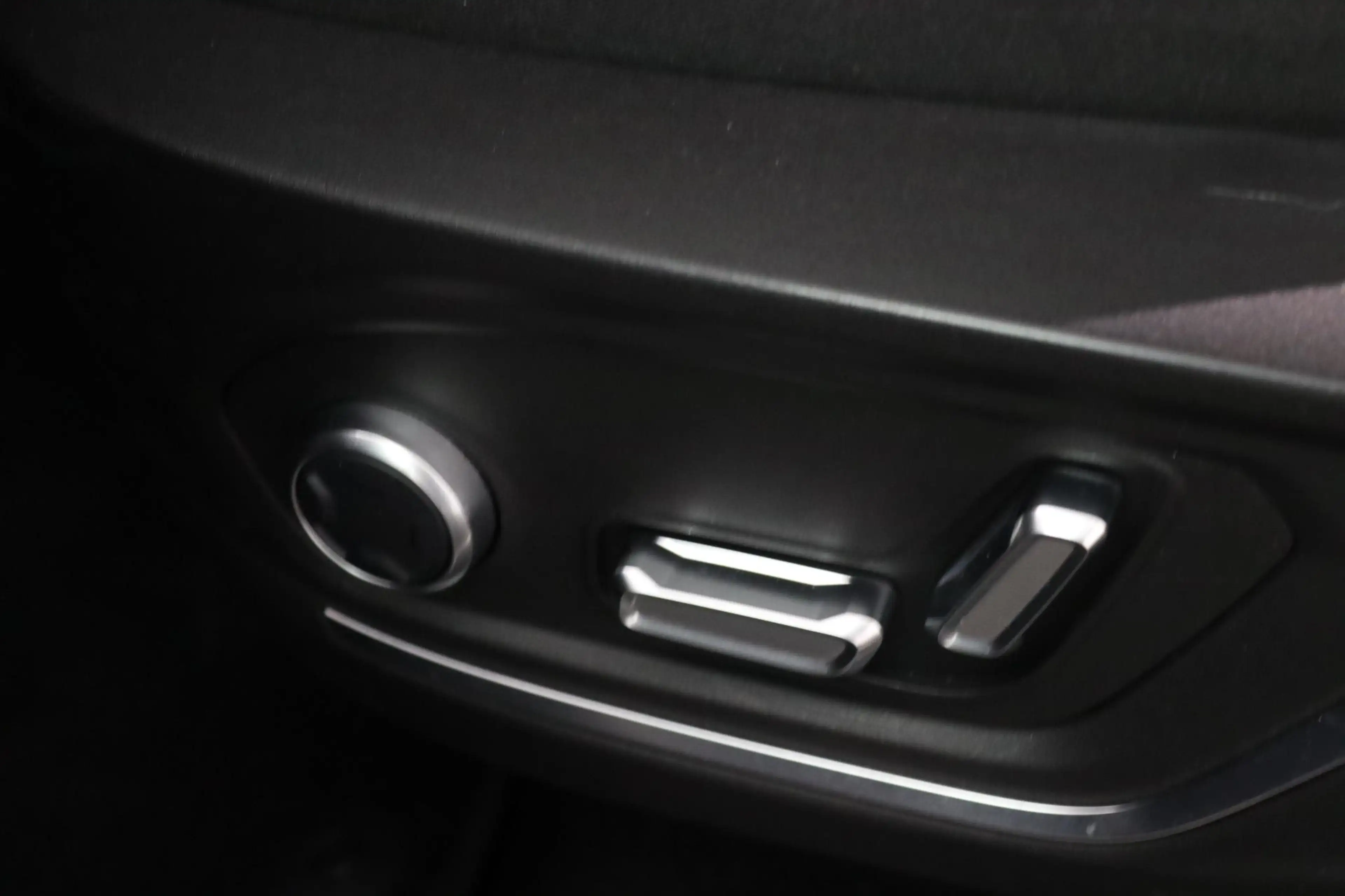 Lynk & Co 01 1.5*PLUG-IN*NAVI*PANO*CAM*ACC*CARPLAY*ECC*LED* — photo 26