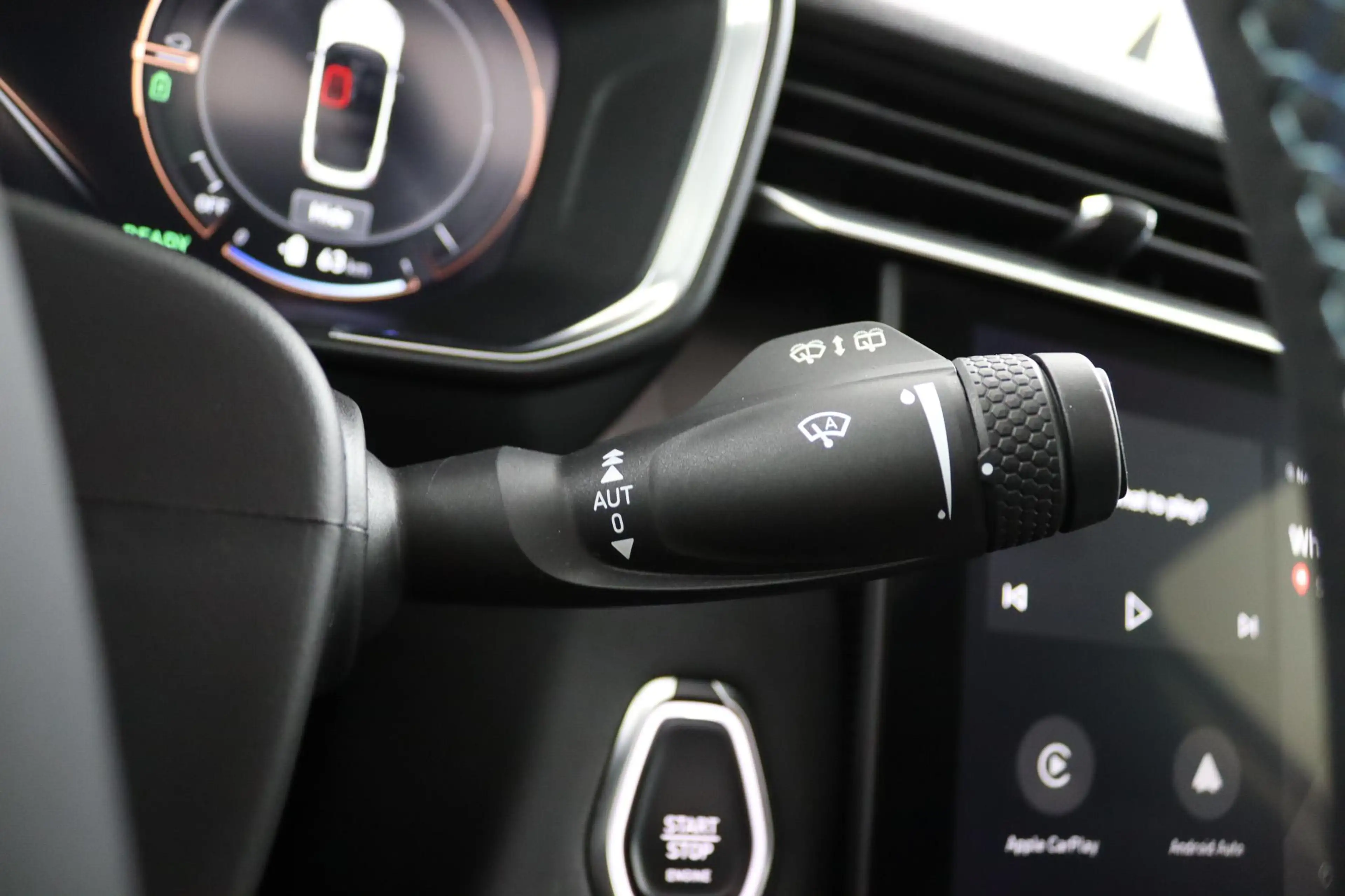 Lynk & Co 01 1.5*PLUG-IN*NAVI*PANO*CAM*ACC*CARPLAY*ECC*LED* — photo 34