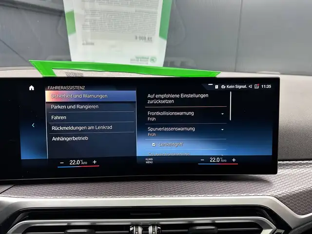 BMW 3 Series view 25
