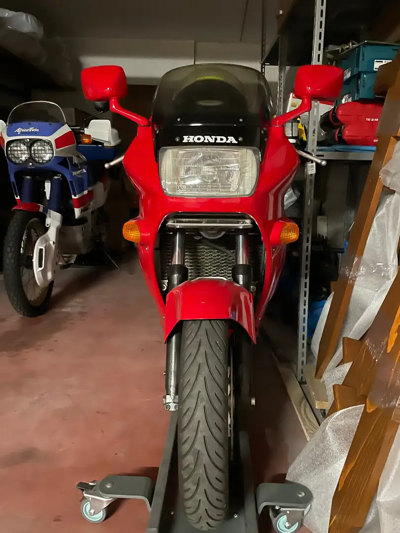 Honda VFR 750 Piros - 2