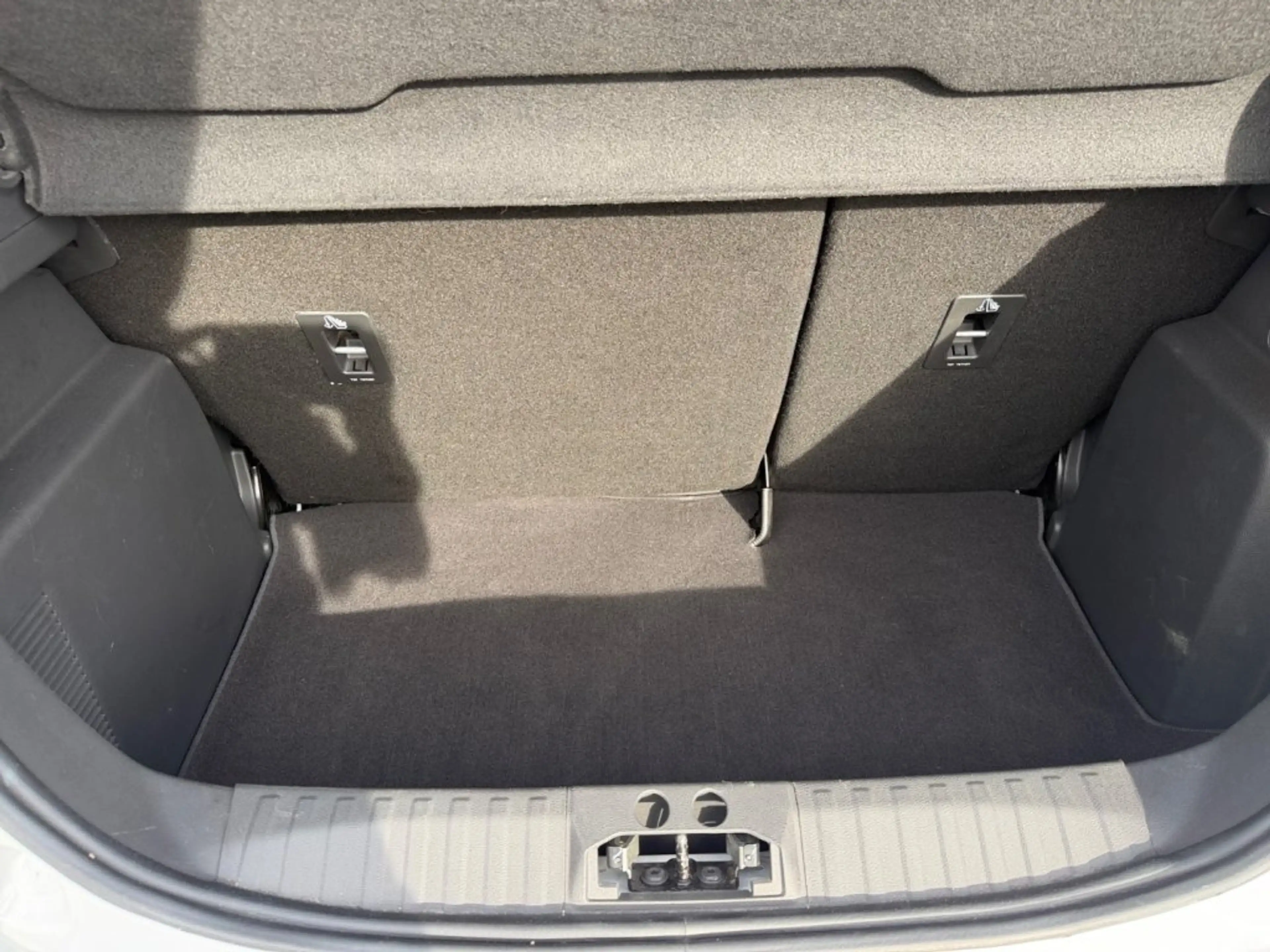 Ford Ka/Ka+ KA+ Ambiente 1,2l — photo 12