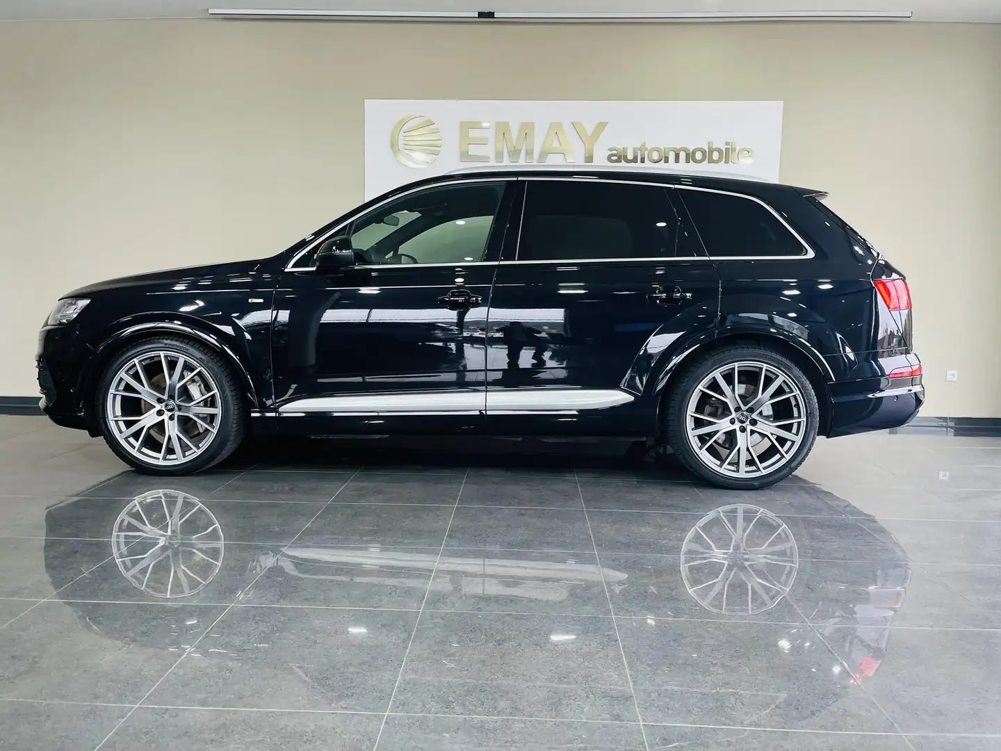 Audi Q7 3.0 TDI quattro S line//7 Sitzer/P.Dach/Navi/ Schwarz - 1