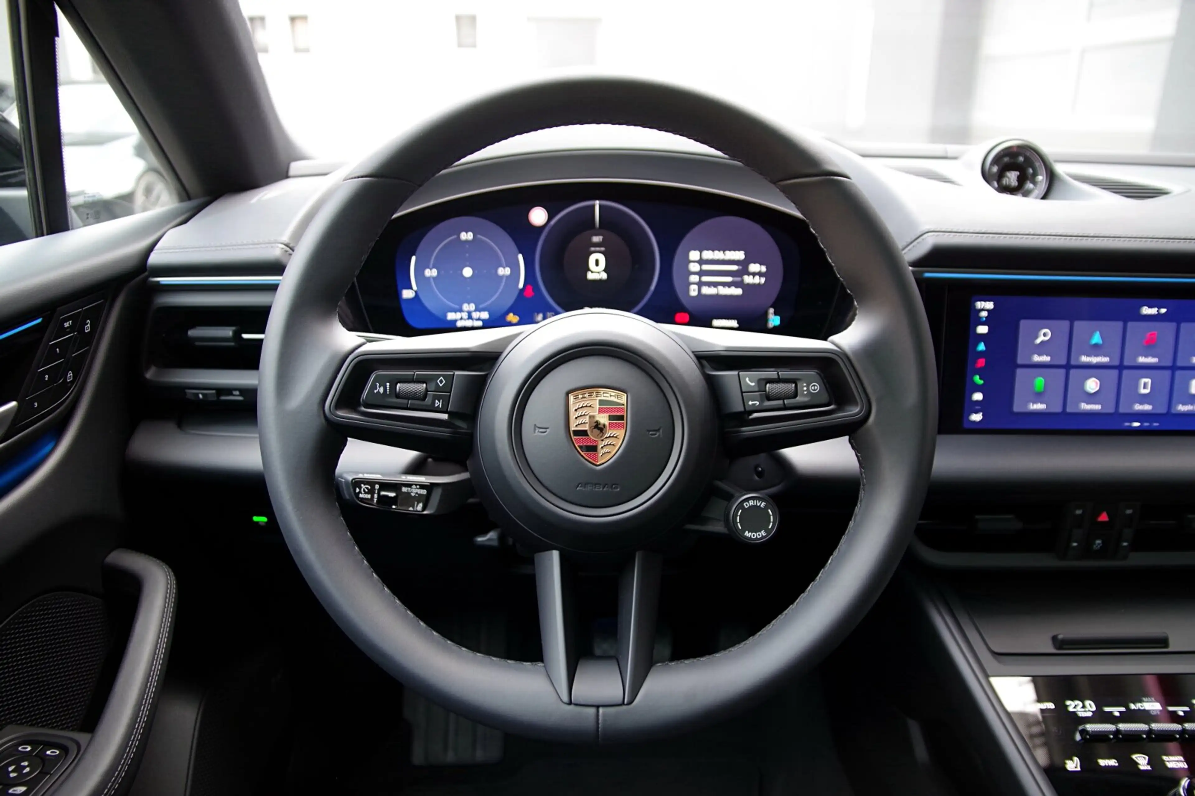 Porsche Macan Macan 4*21"MacanDesign,BOSE,ACC,PANO,BOSE,HeadUp* — photo 9