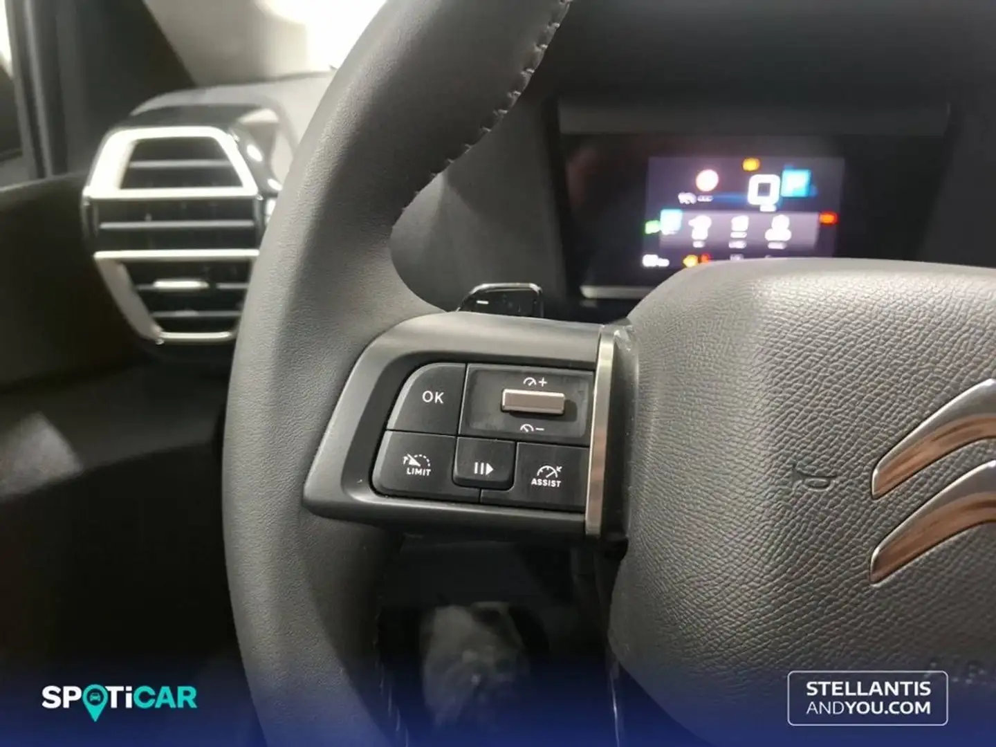 Citroen C4 1.5 BlueHDI S&S Plus EAT8 130 Noir - 2