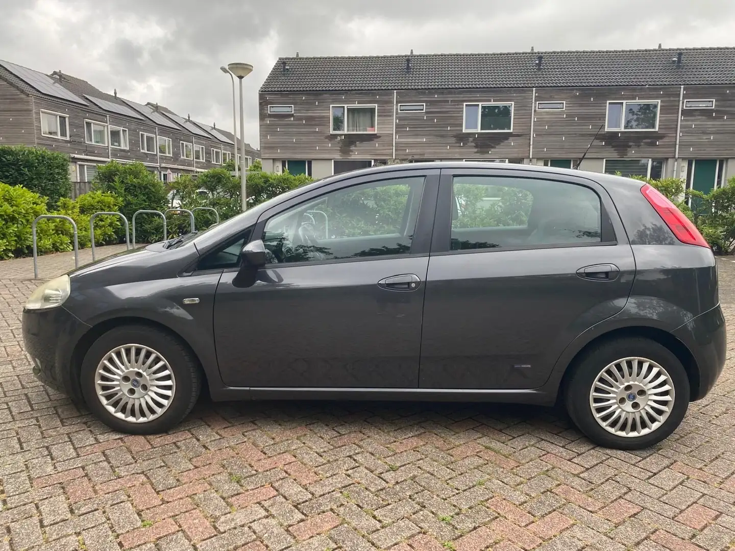 Fiat Punto 1.4-16V Starjet 2008 5D nieuwe distributieriem Gris - 2