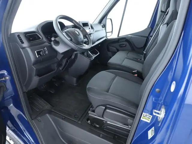 Renault Master view 10