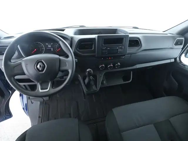 Renault Master view 12