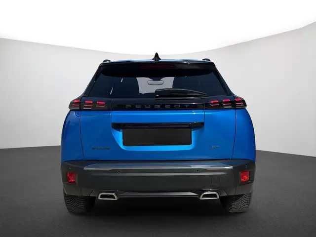 Peugeot 2008 view 4