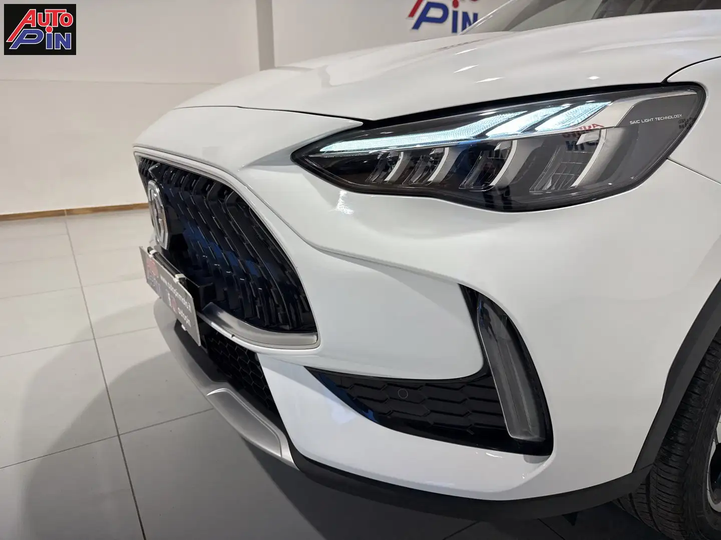 MG HS HS 1.5T-GDI AT Luxury*Tetto Apribile* Blanc - 2