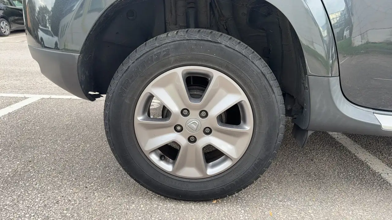 Dacia Duster — photo 16