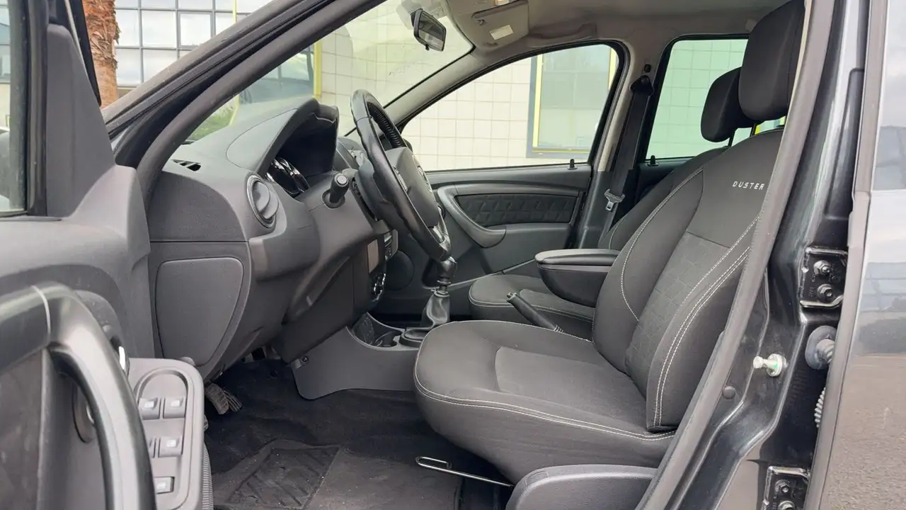 Dacia Duster — photo 25