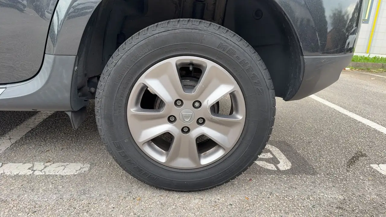 Dacia Duster — photo 19