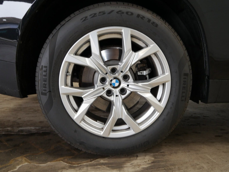 BMW X3 20 xDrive AHK eSitze RFK Komfortzugang — photo 6