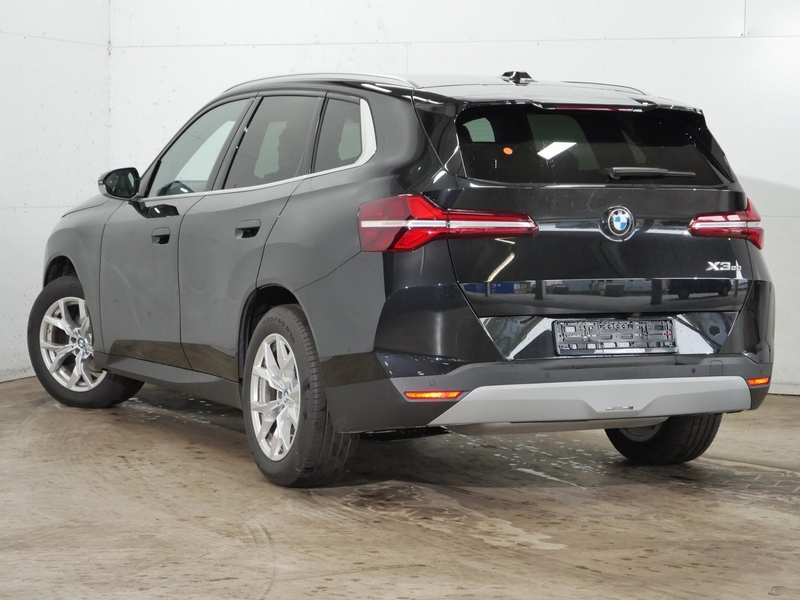 BMW X3 20 xDrive AHK eSitze RFK Komfortzugang — photo 5