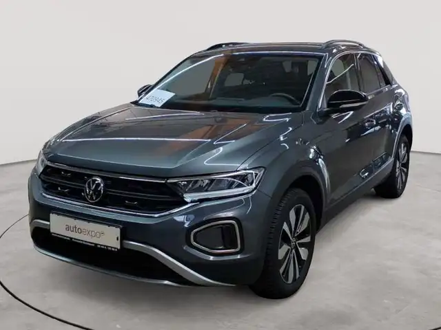 Volkswagen T-Roc view 2