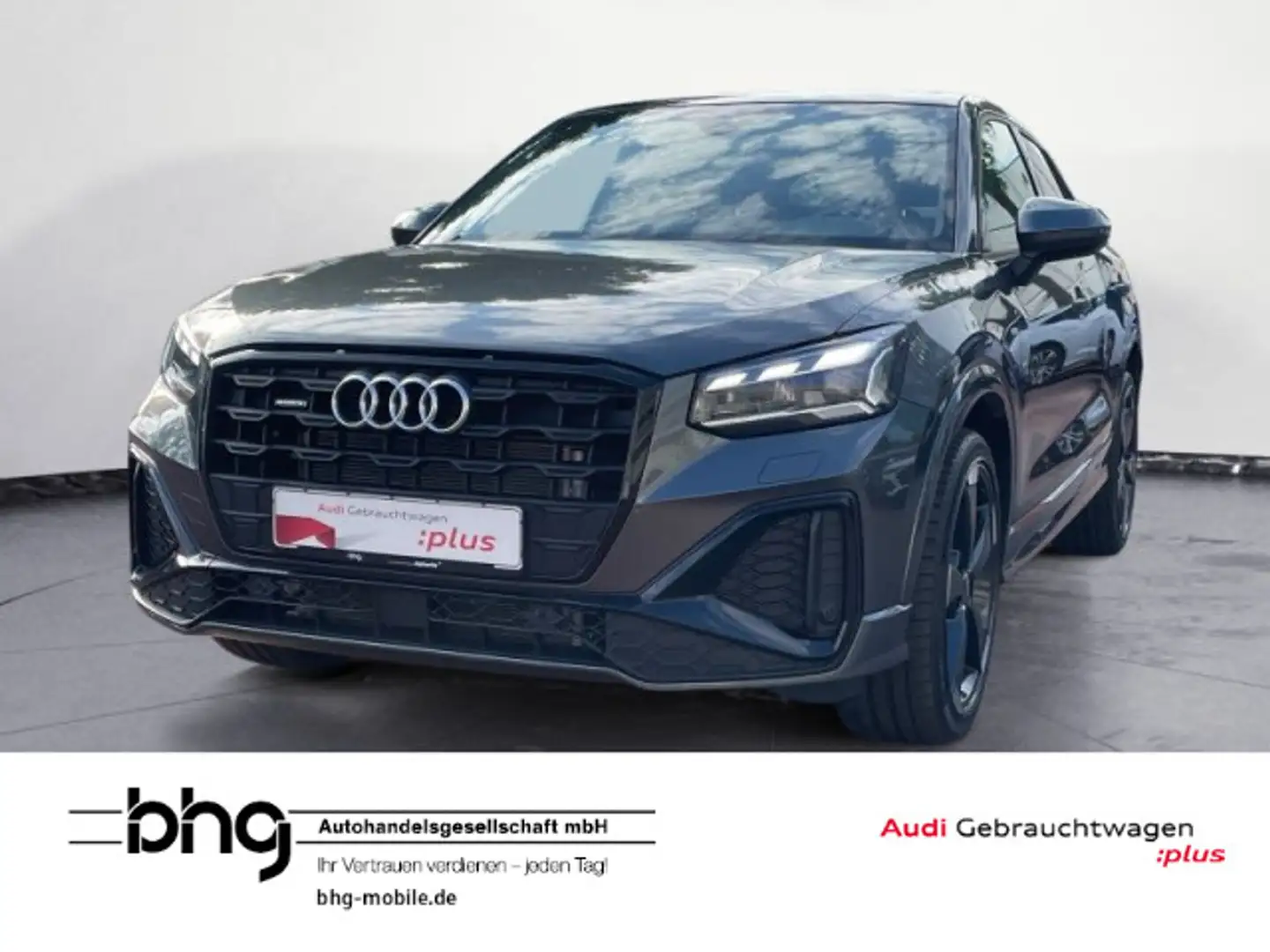 Audi Q2 40 TFSI quattro S tronic S line Grau - 1