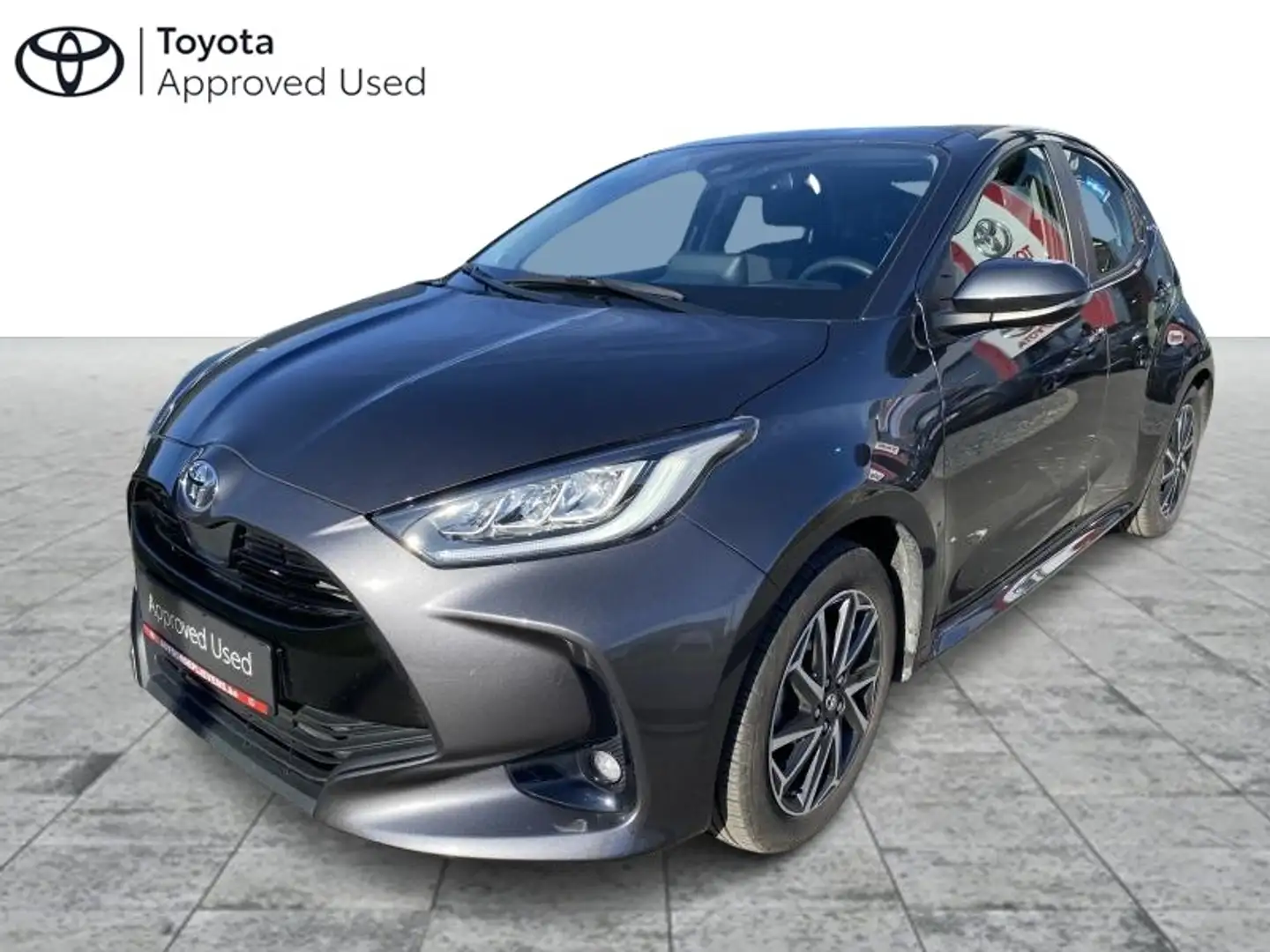 Toyota Yaris Iconic 1.5 benz MT Black - 1
