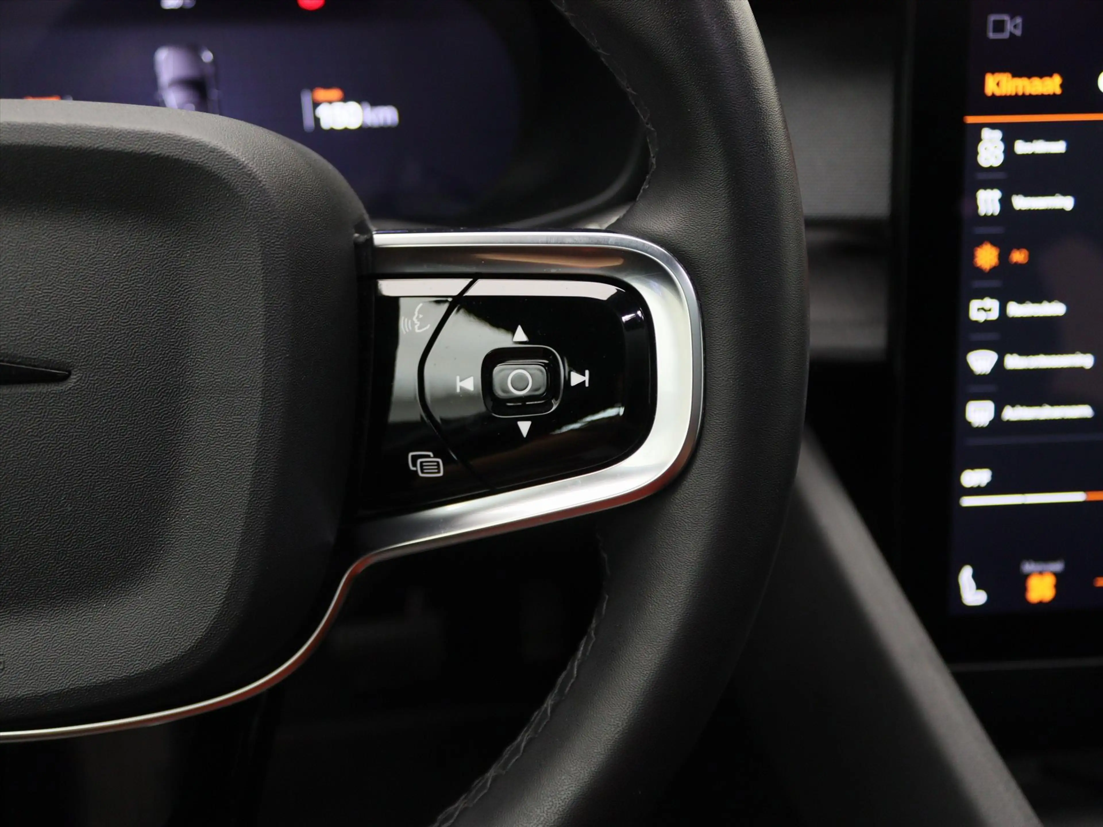 Polestar 2 170kW Long Range Single Motor 231pk [ TREKHAAK+PAN — photo 22