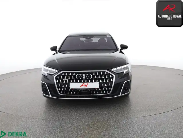 Audi A8 view 8