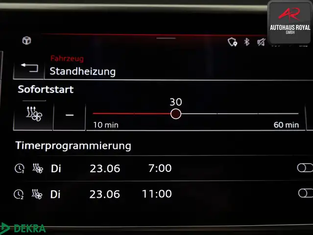 Audi A8 view 19